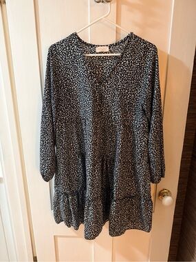 Black & White Mini Dress with V-Neck Tiered Skirt